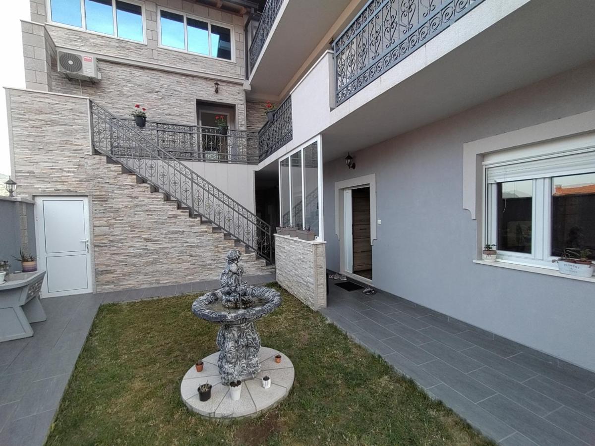 Apartman Magdalena Требине Екстериор снимка