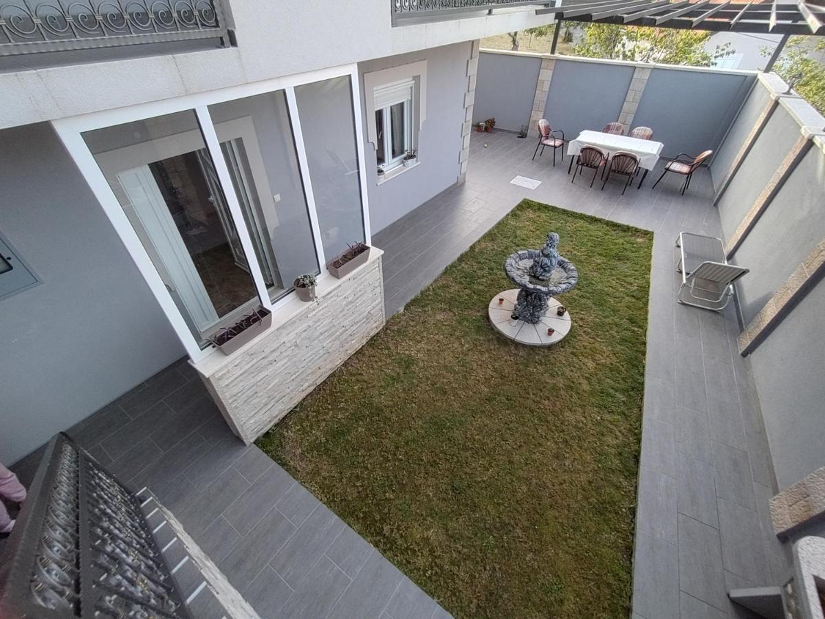 Apartman Magdalena Требине Екстериор снимка