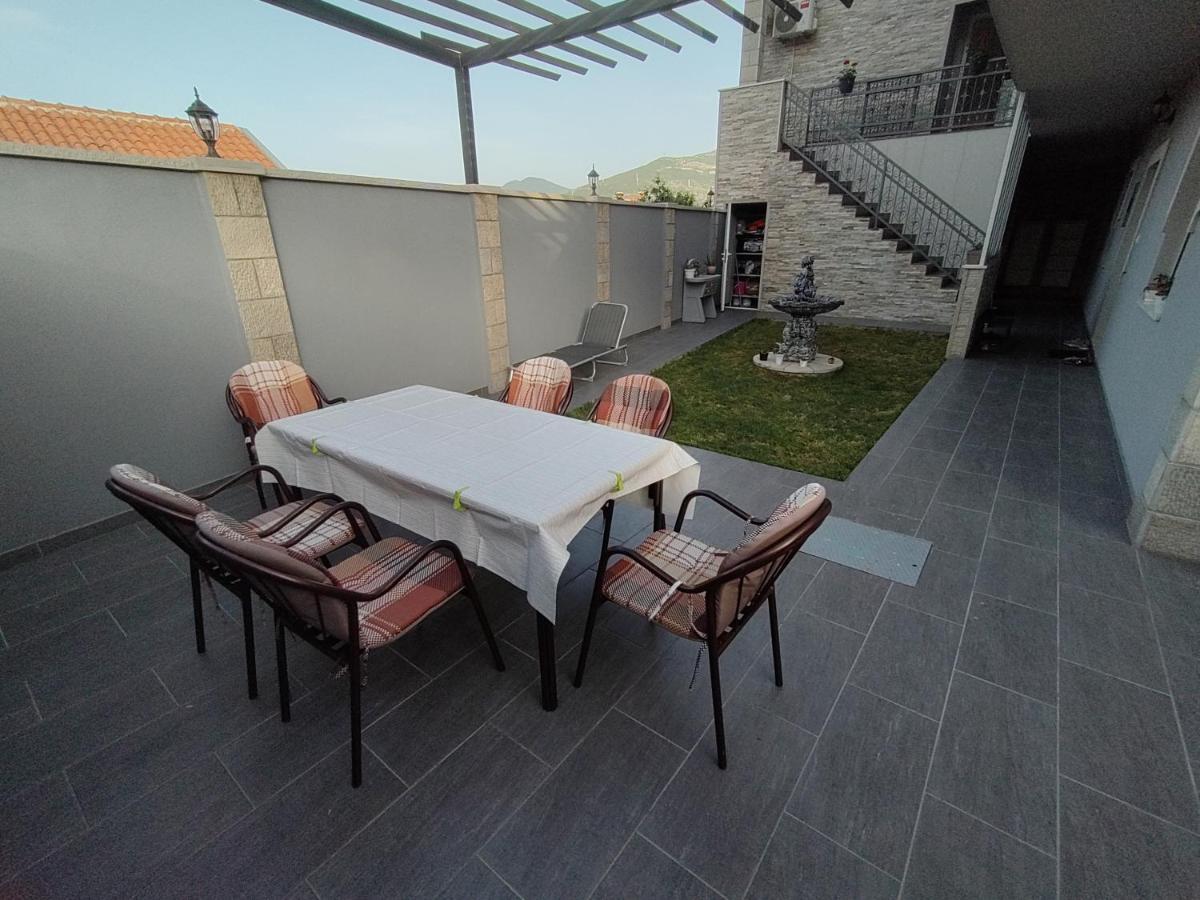 Apartman Magdalena Требине Екстериор снимка